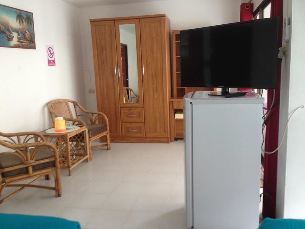 A&B Hotel 48/48