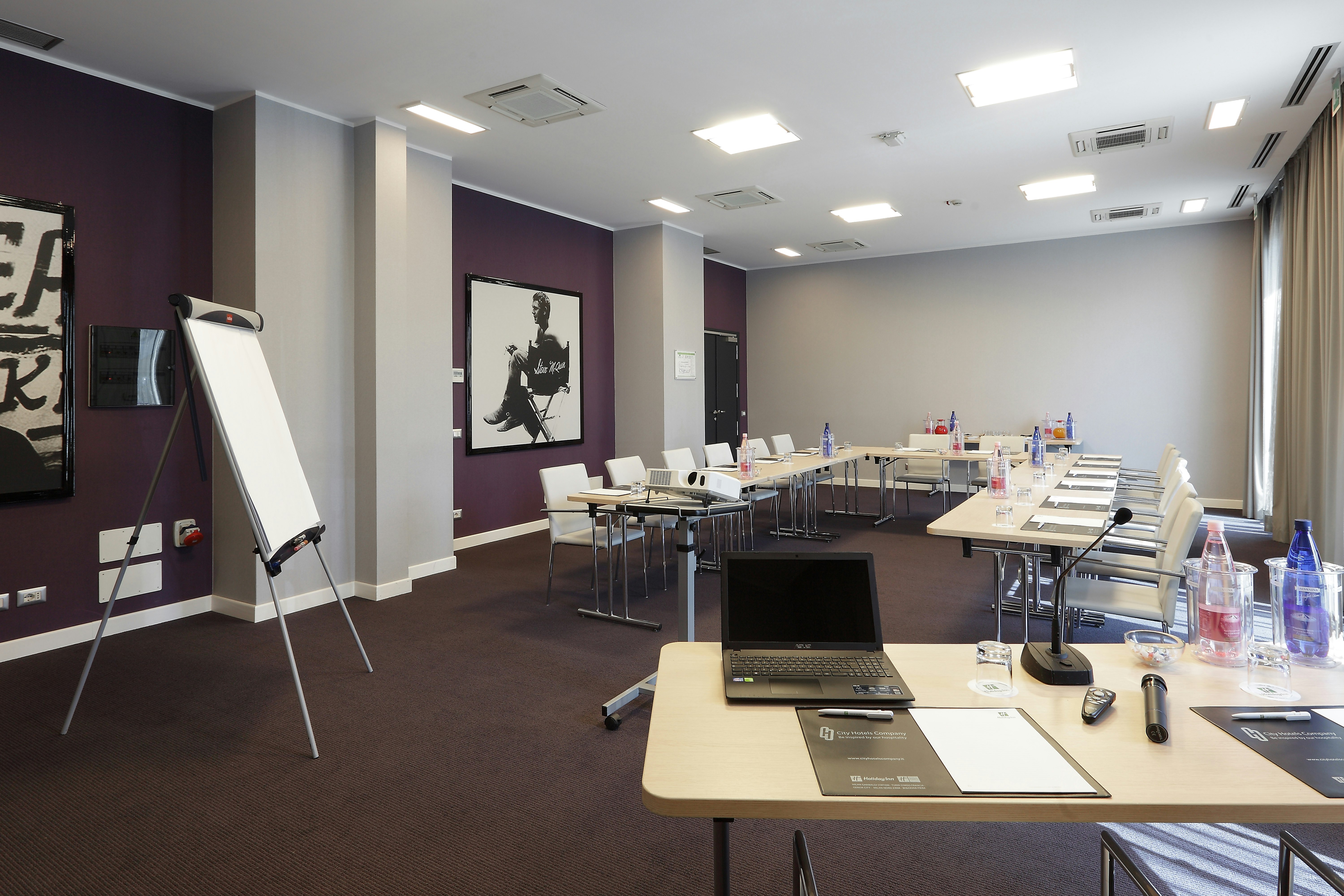 Holiday Inn Milan Nord Zara 57/66