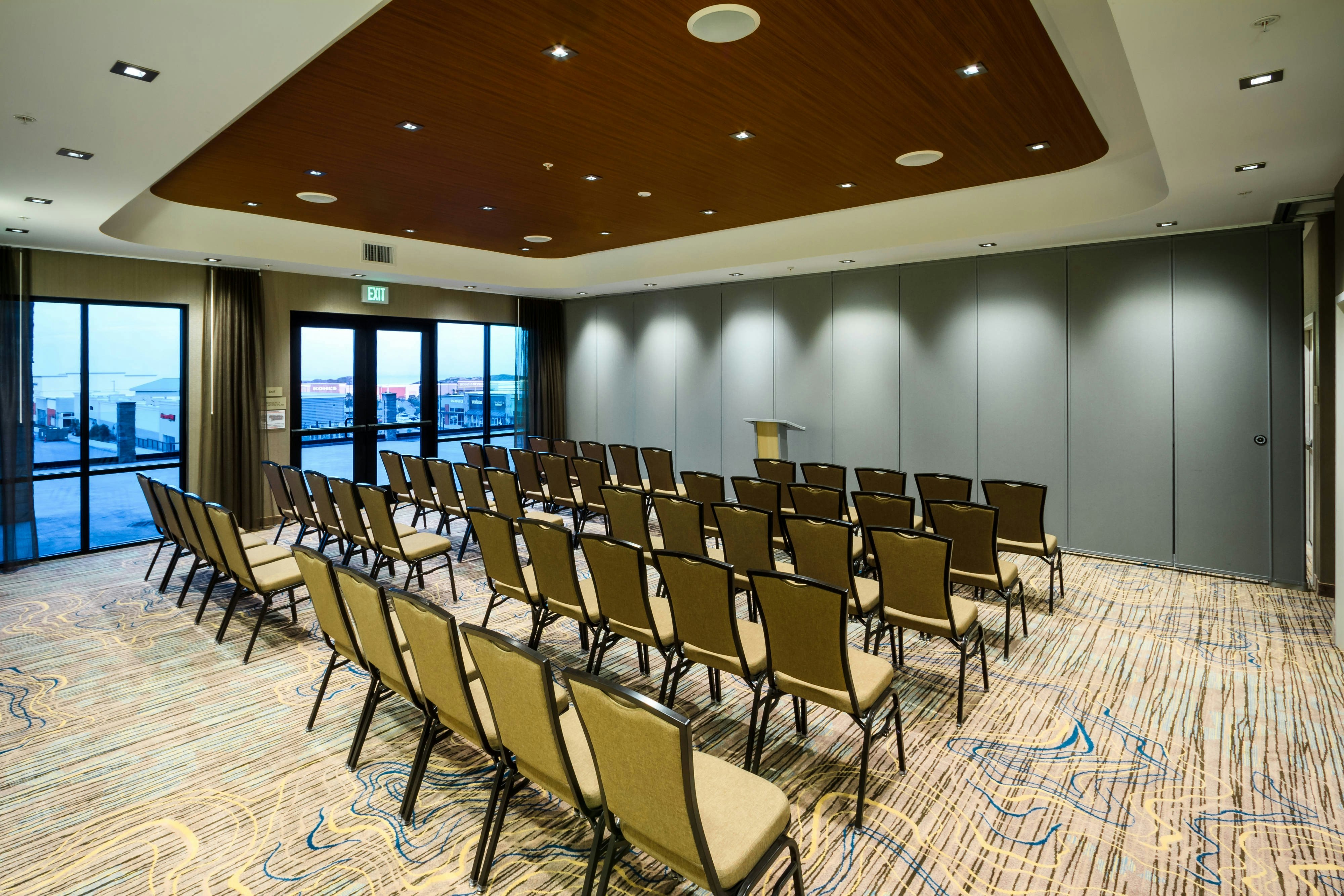 Springhill Suites By Marriott the Dunes On Monterey Bay 42/49