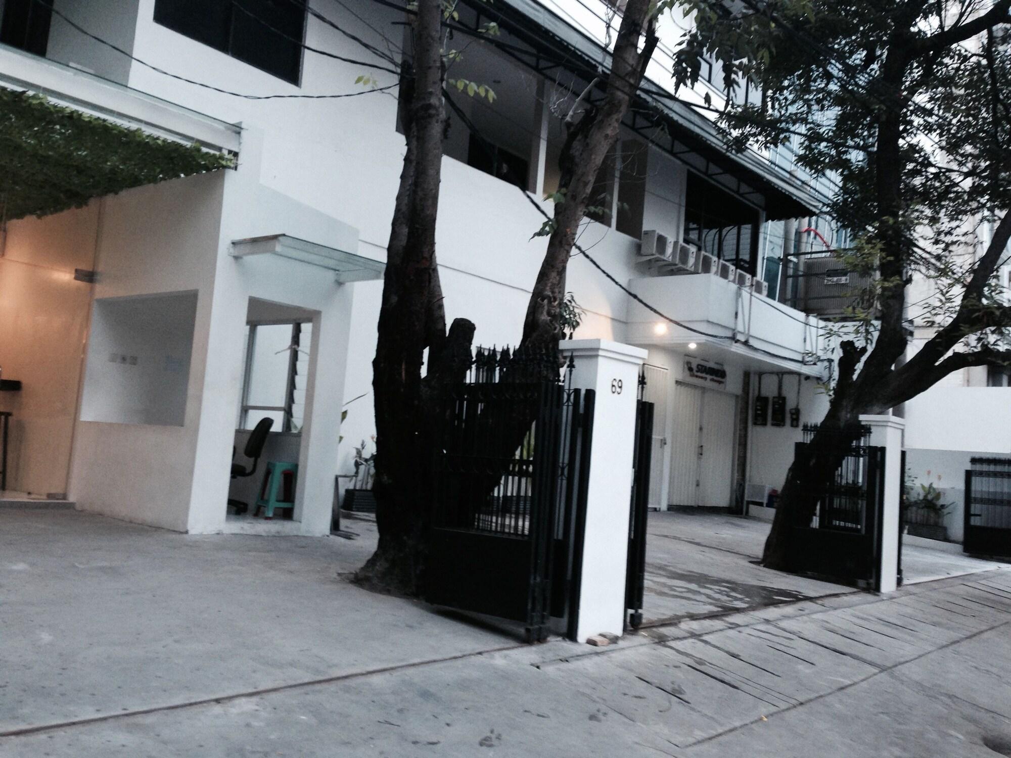 Menteng House 33/38