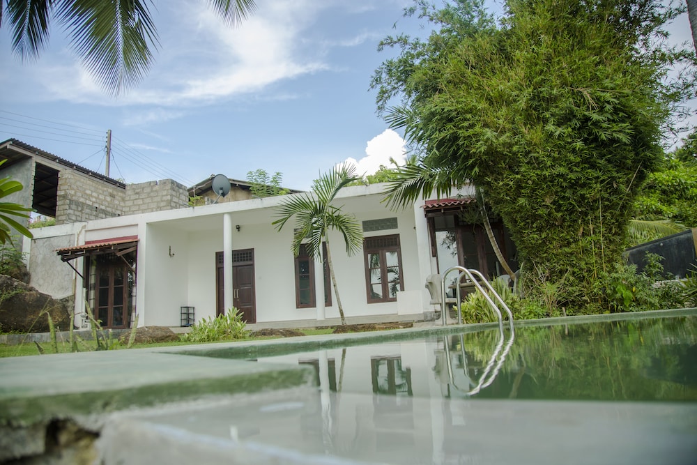 Meadow Villa - Galle 30/36