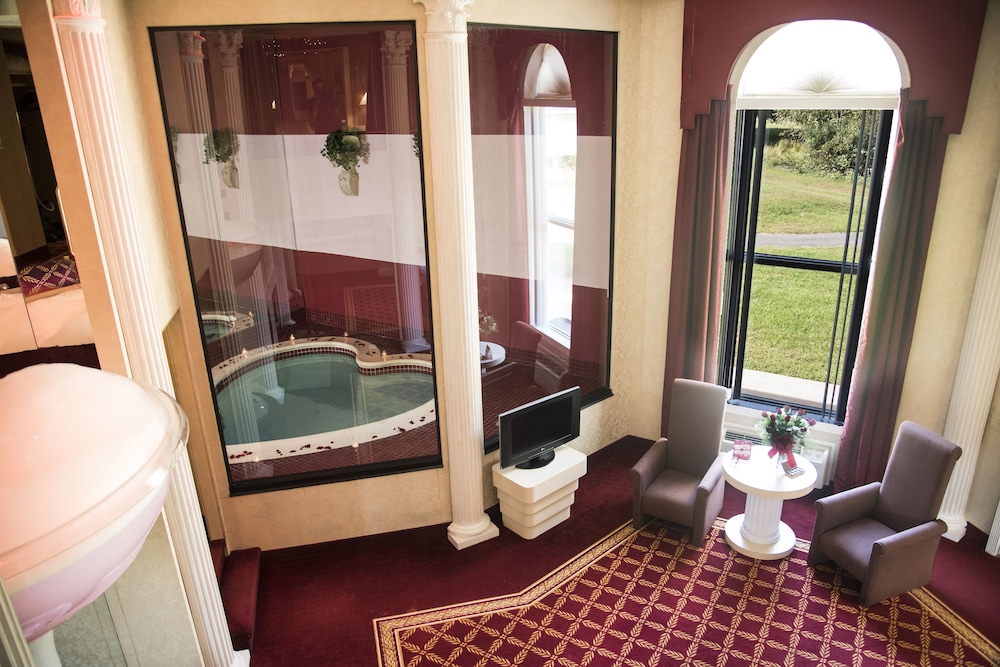 Pocono Palace Resort 30/44