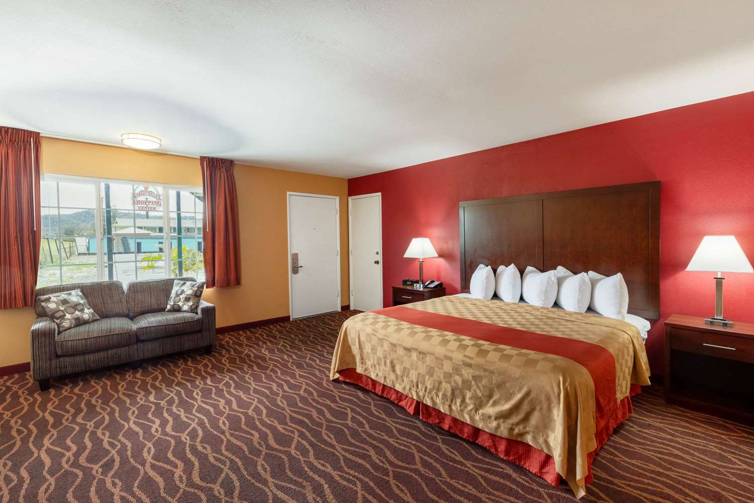 Days Inn By Wyndham Roseburg 6/14
