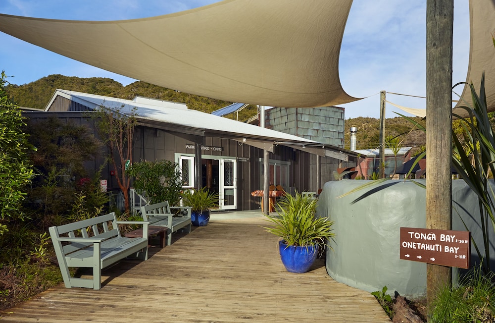 Awaroa Lodge 42/50