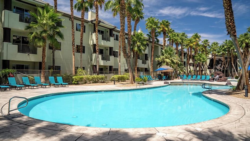 Tahiti Resort 38/41