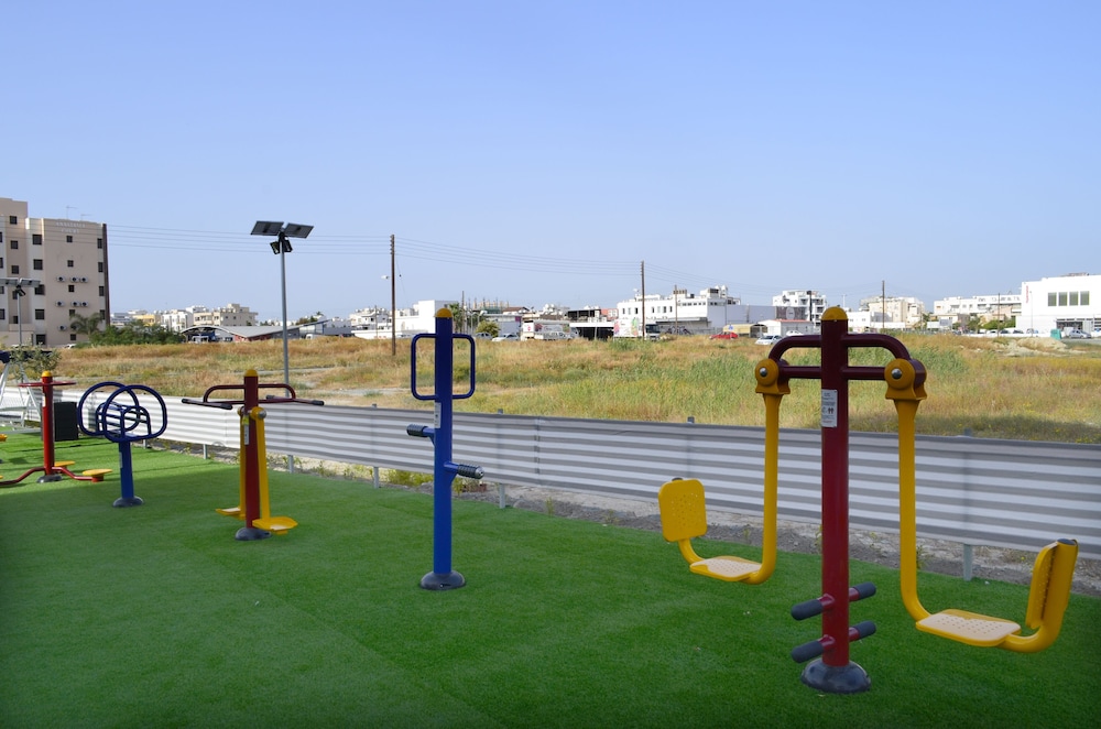 Alora Apartments 44/50