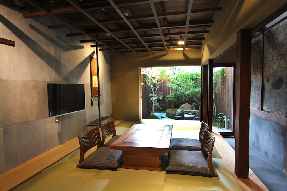 Kyoto Ryoan Zen 13/36