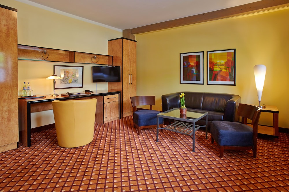 Hotel Sauerlacher Post 30/50