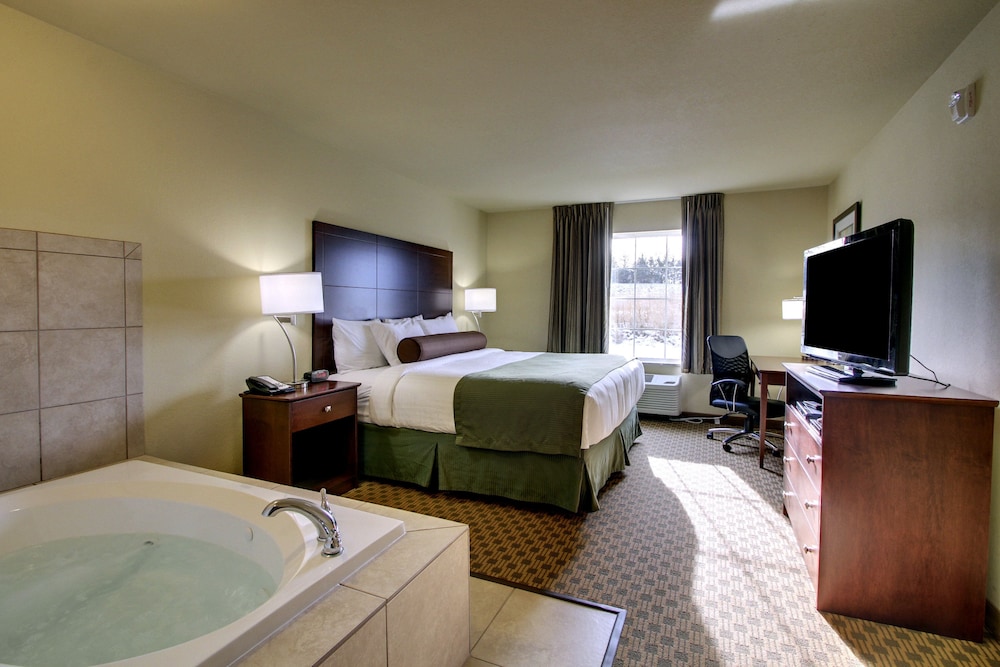 Cobblestone Inn &amp; Suites -- Hartington, NE 13/39