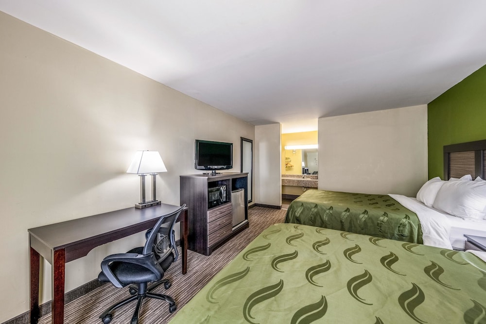 Quality Inn Gainesville 11/39