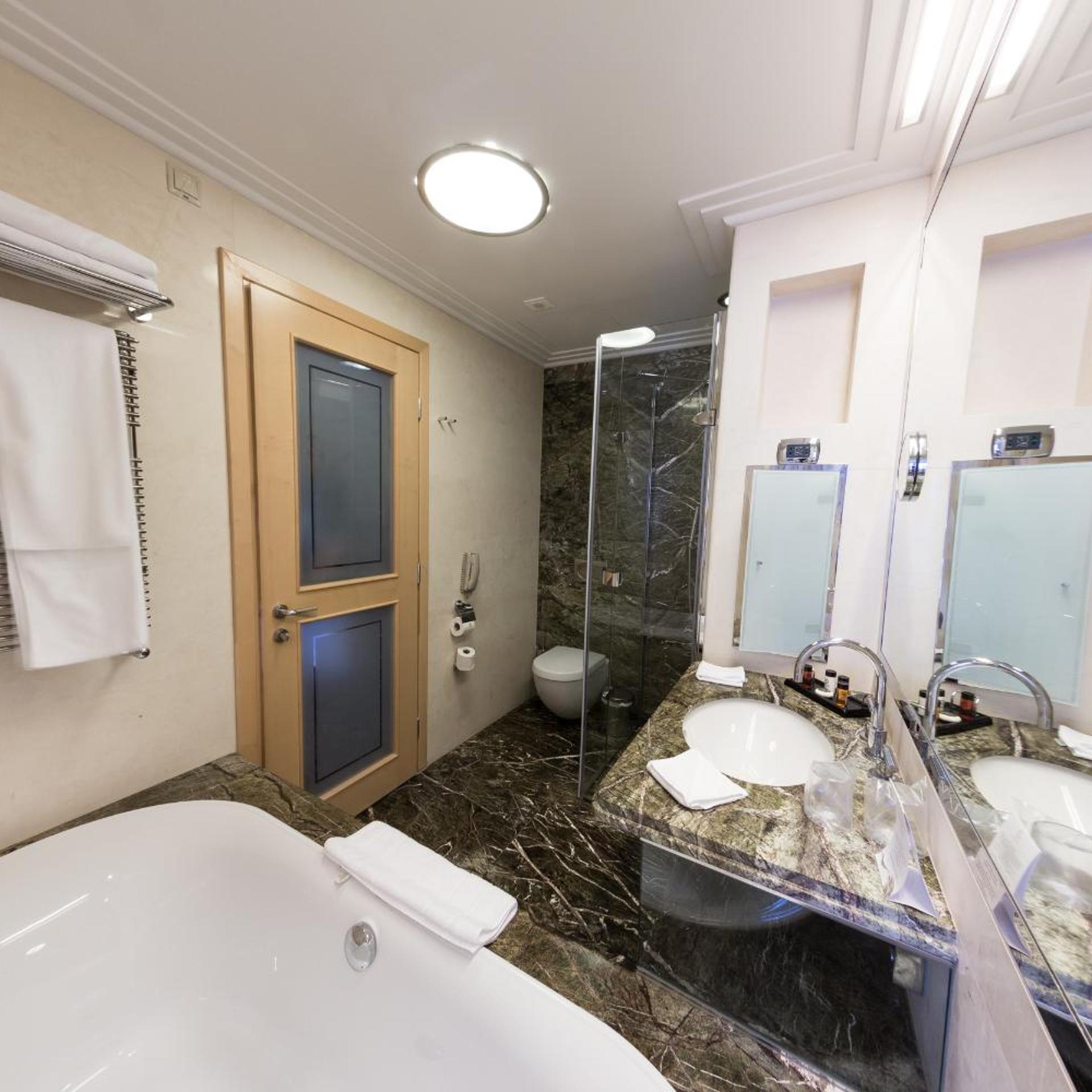 Junior Suite, Sofa, Splendid Conference Spa Resort 8/8