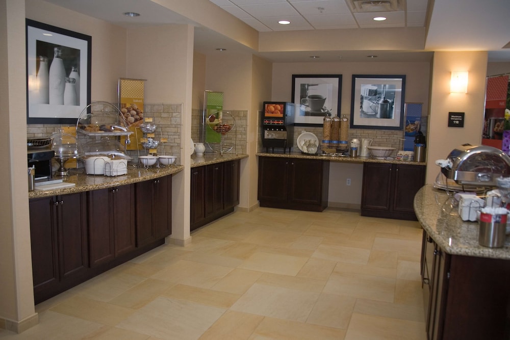 Hampton Inn Watertown 8/47