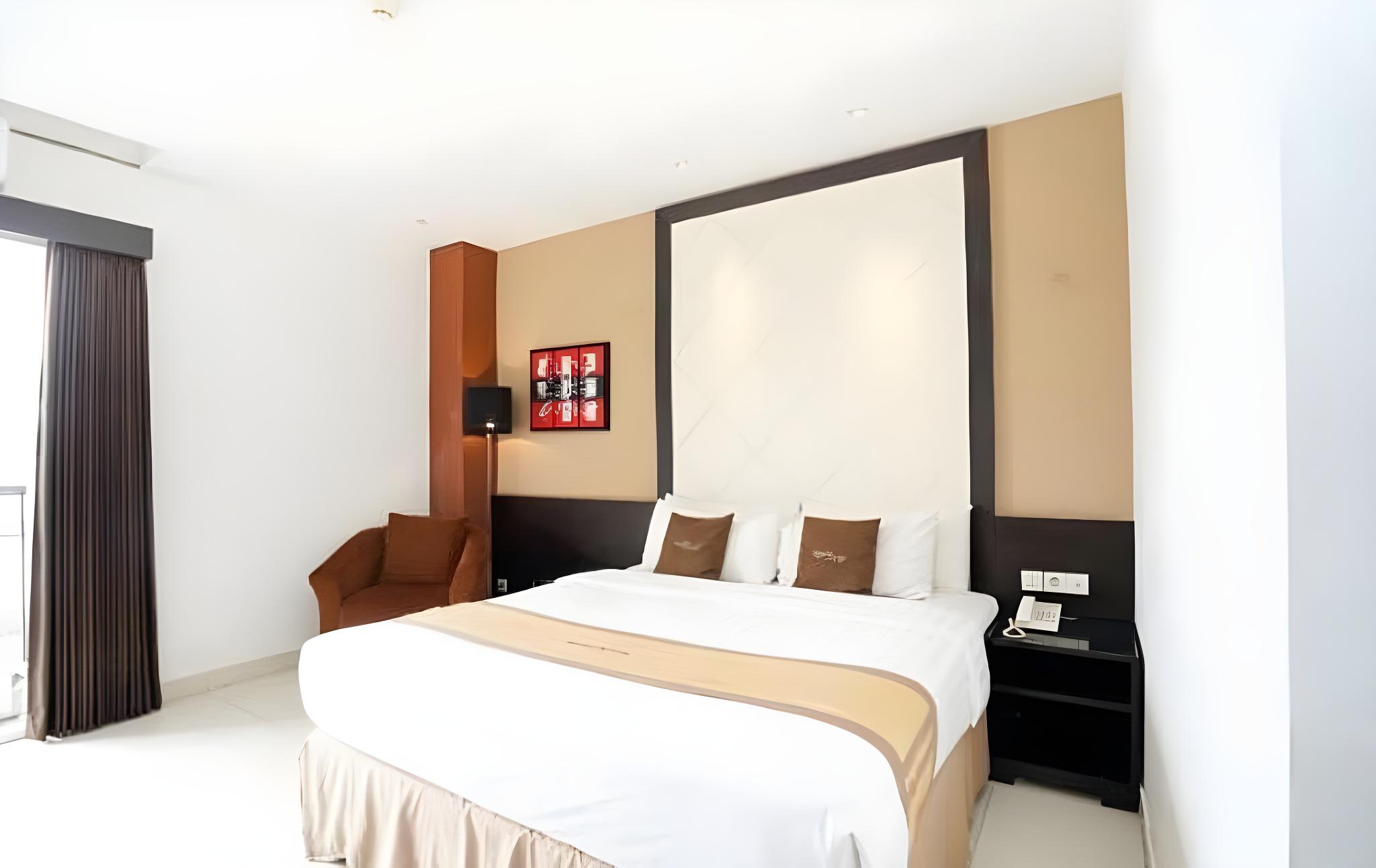 Deluxe, Double Bed, Pool Access