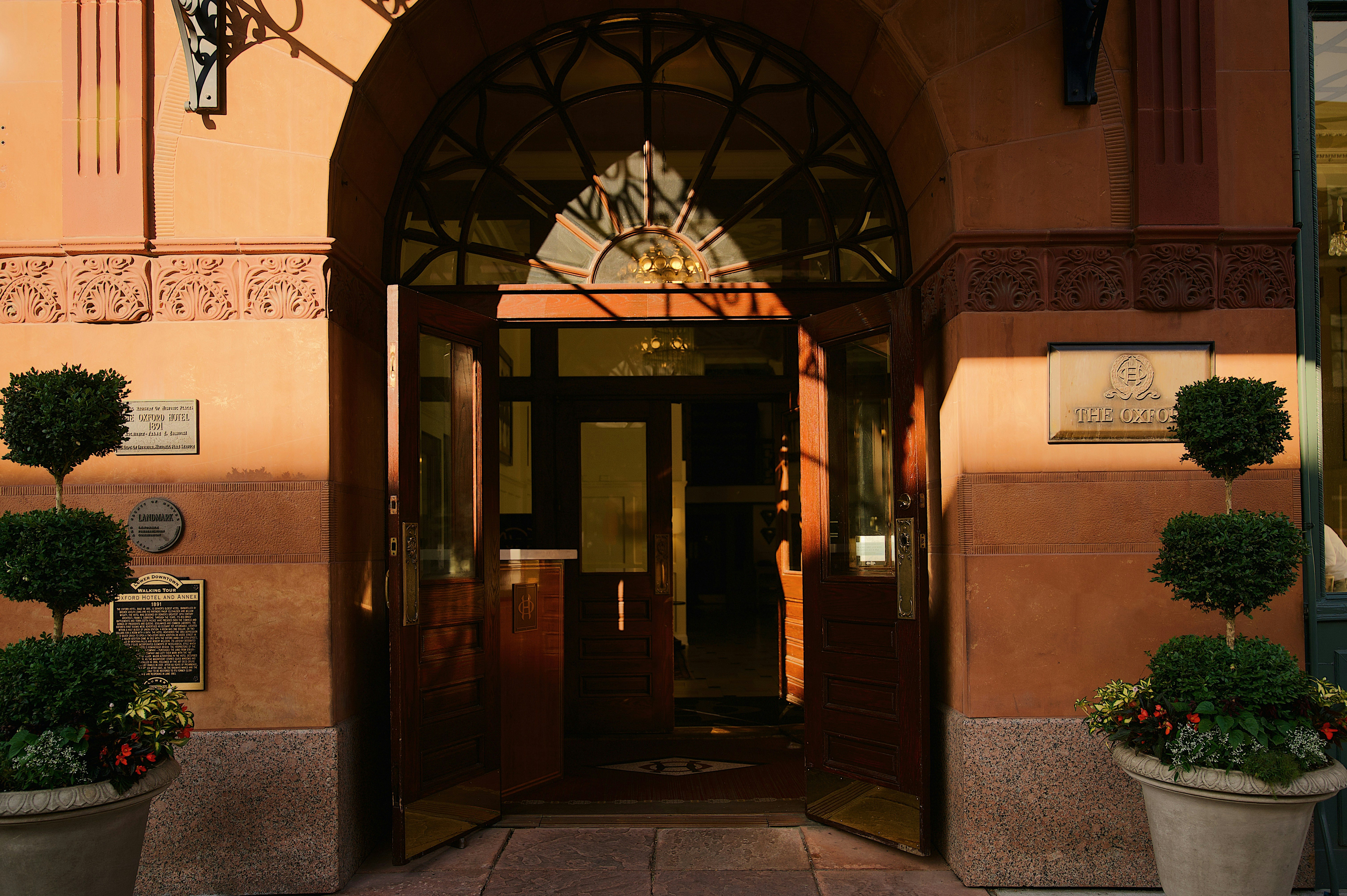 The Oxford Hotel 4/39
