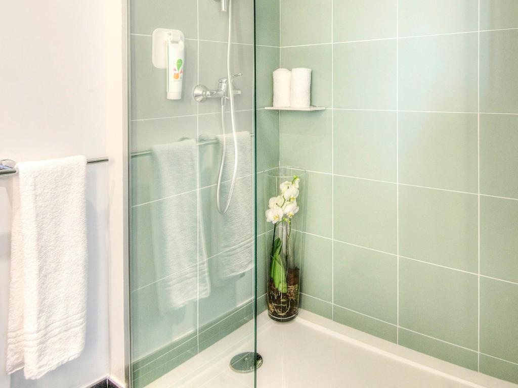غرفة قياسية مع أريكة، Ibis Styles Nice Centre Gare 3/6