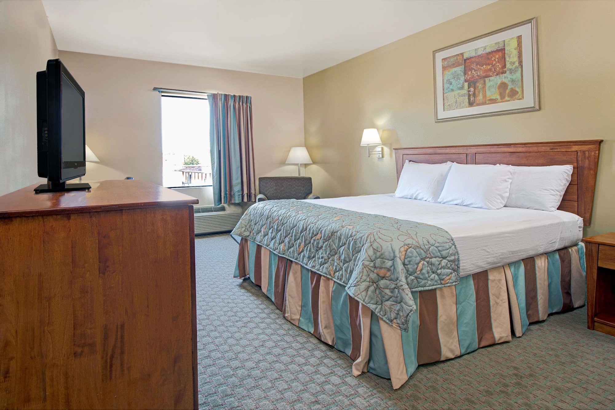 Standard, King Bed, Accessible