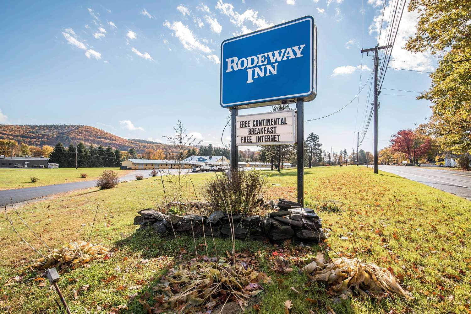 Rodeway Inn Bellows Falls 36/36