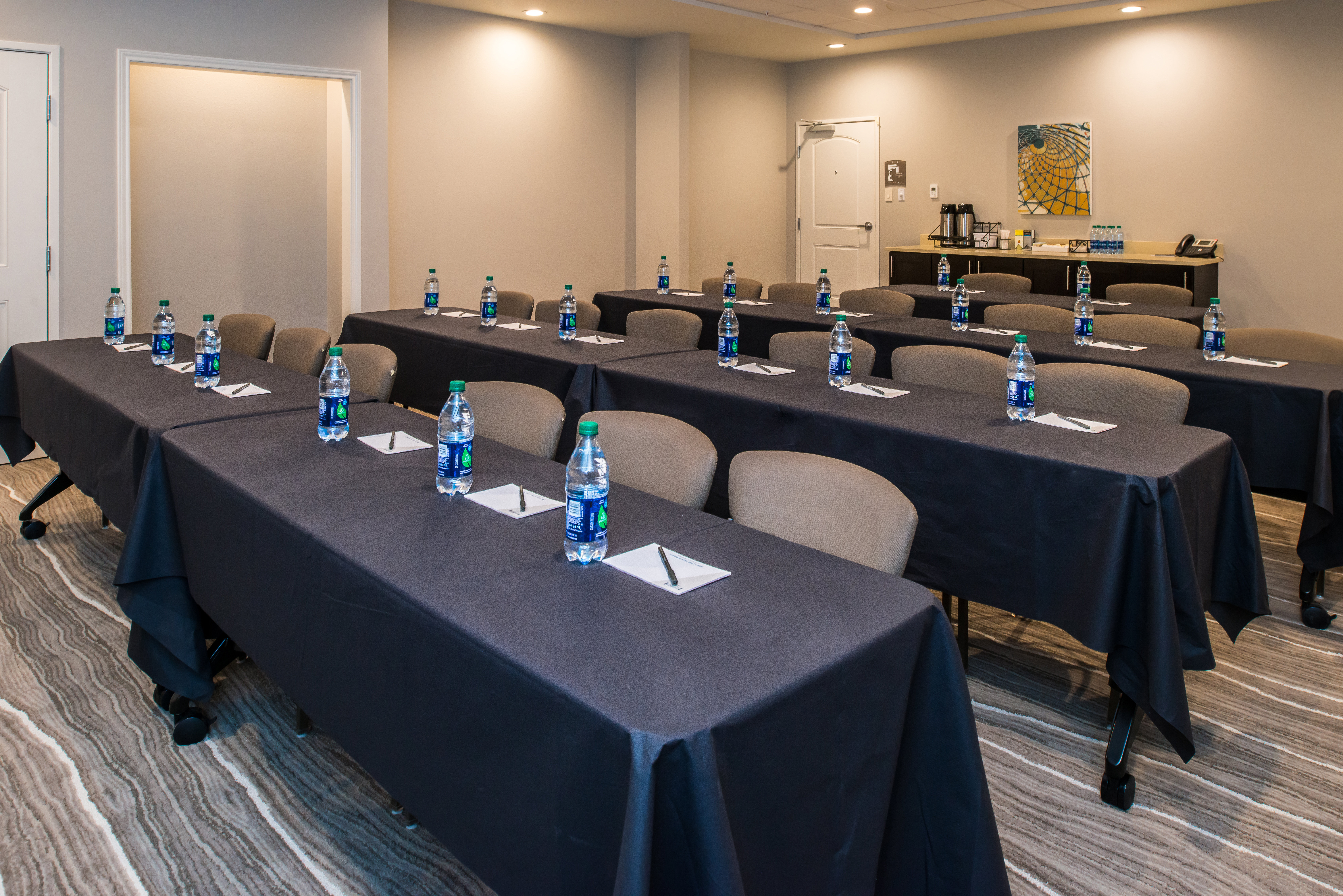 Staybridge Suites Pecos 48/56