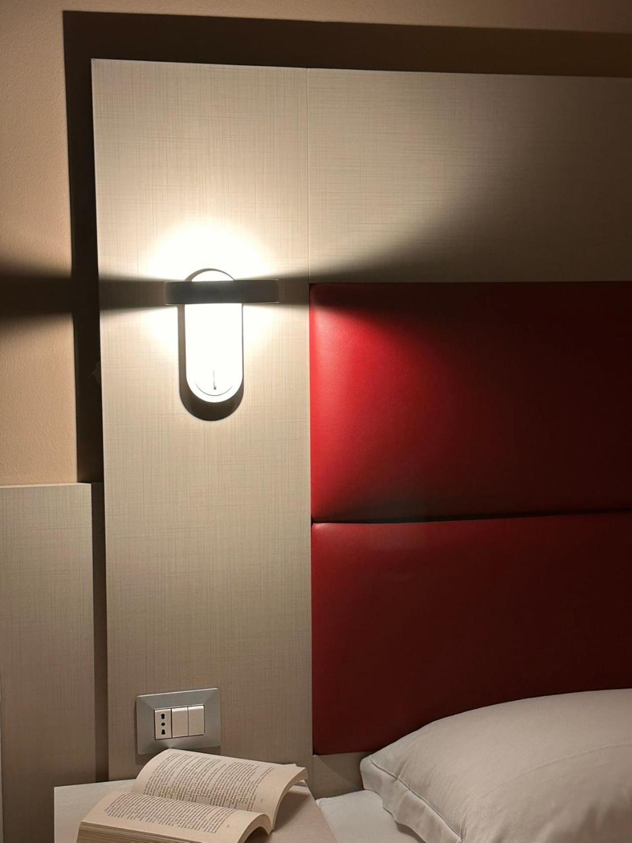 HOTEL CITY 20 18/31