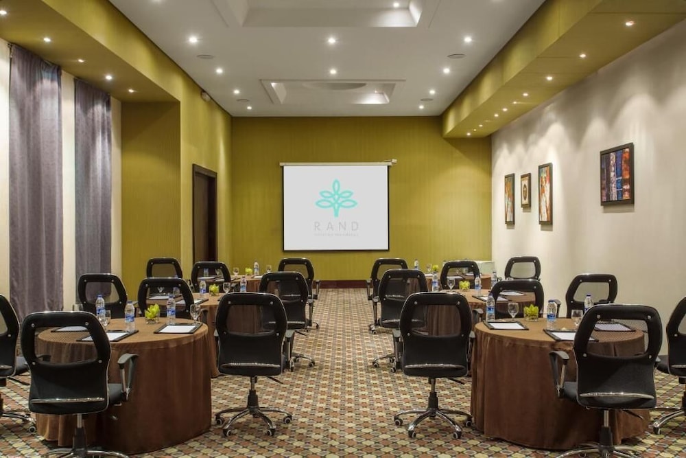 رند بواسطة واندلس(Rand Hotel by Wandalus) 68/75