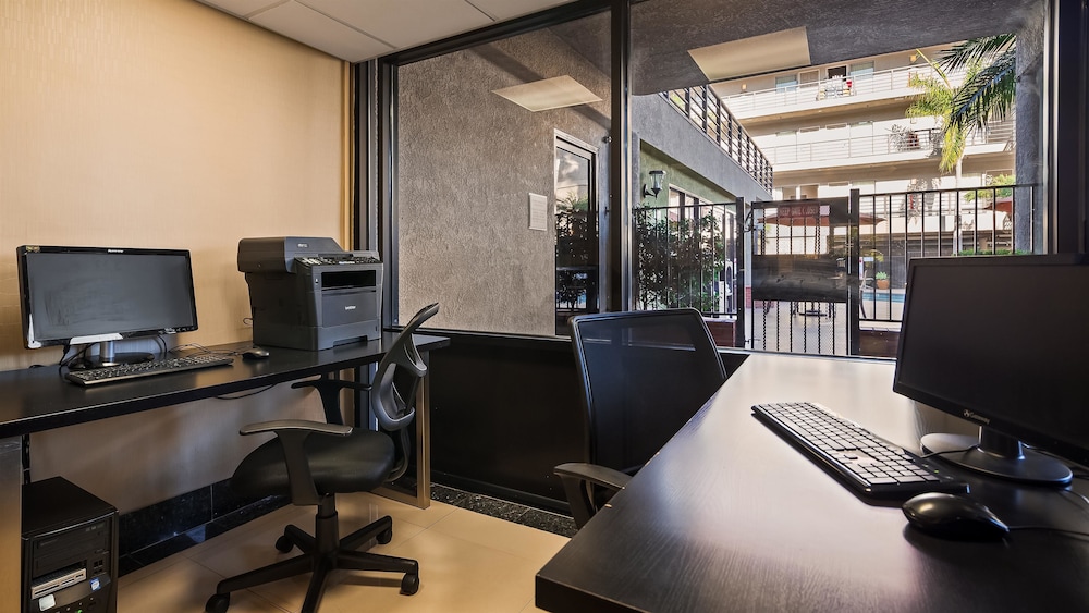 Best Western Plus Irvine Spectrum Hotel 13/33