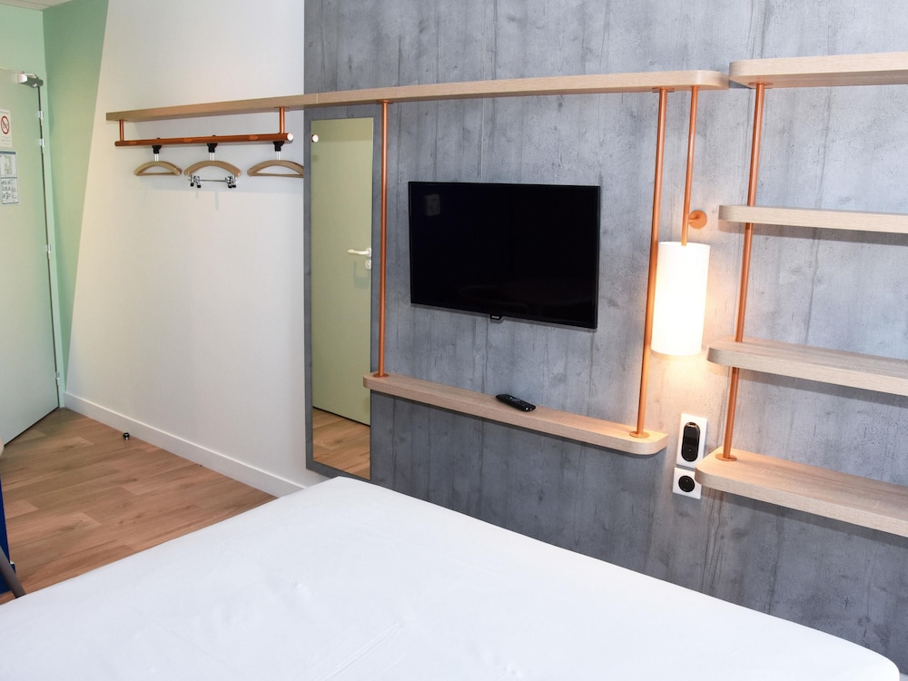 ibis budget Langres 27/52