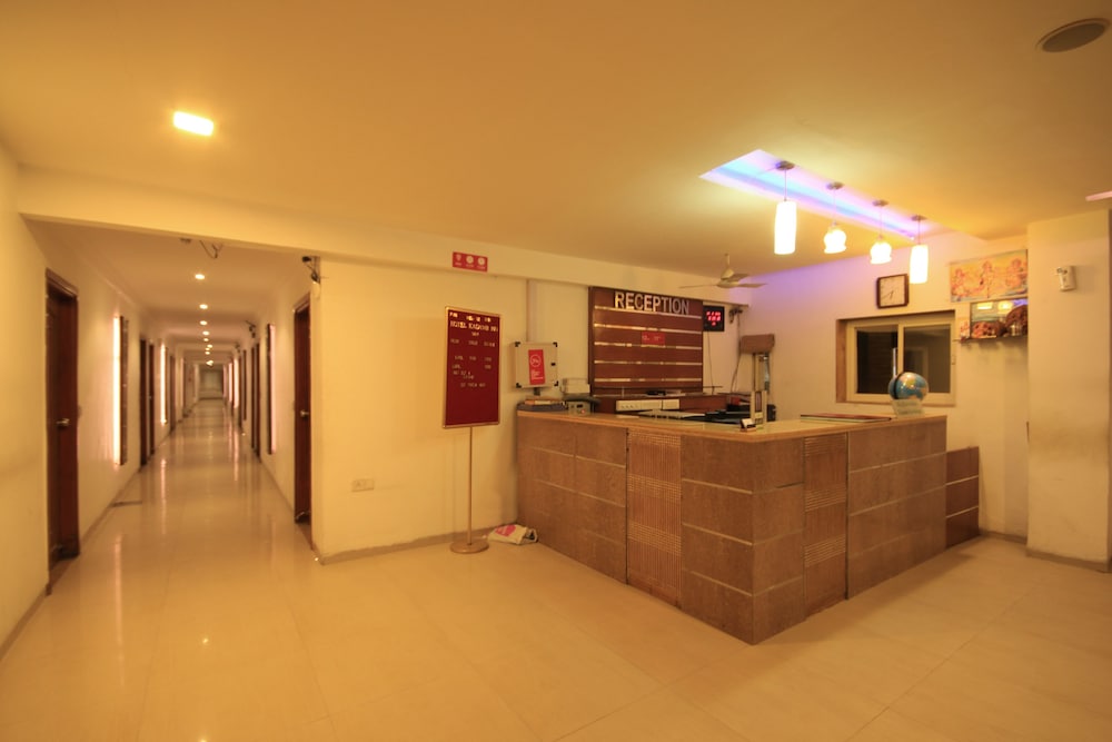 Capital O 891 Hotel Kadamb Inn 3/61