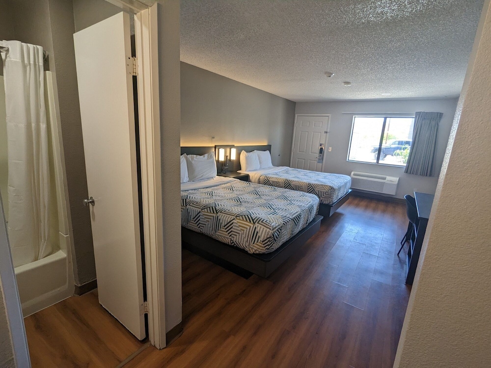 Motel6 Kingman, AZ - Route 66 West 15/43