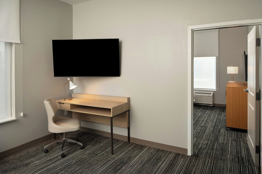 Towneplace Suites By Marriott Atlanta Fairburn 21/25