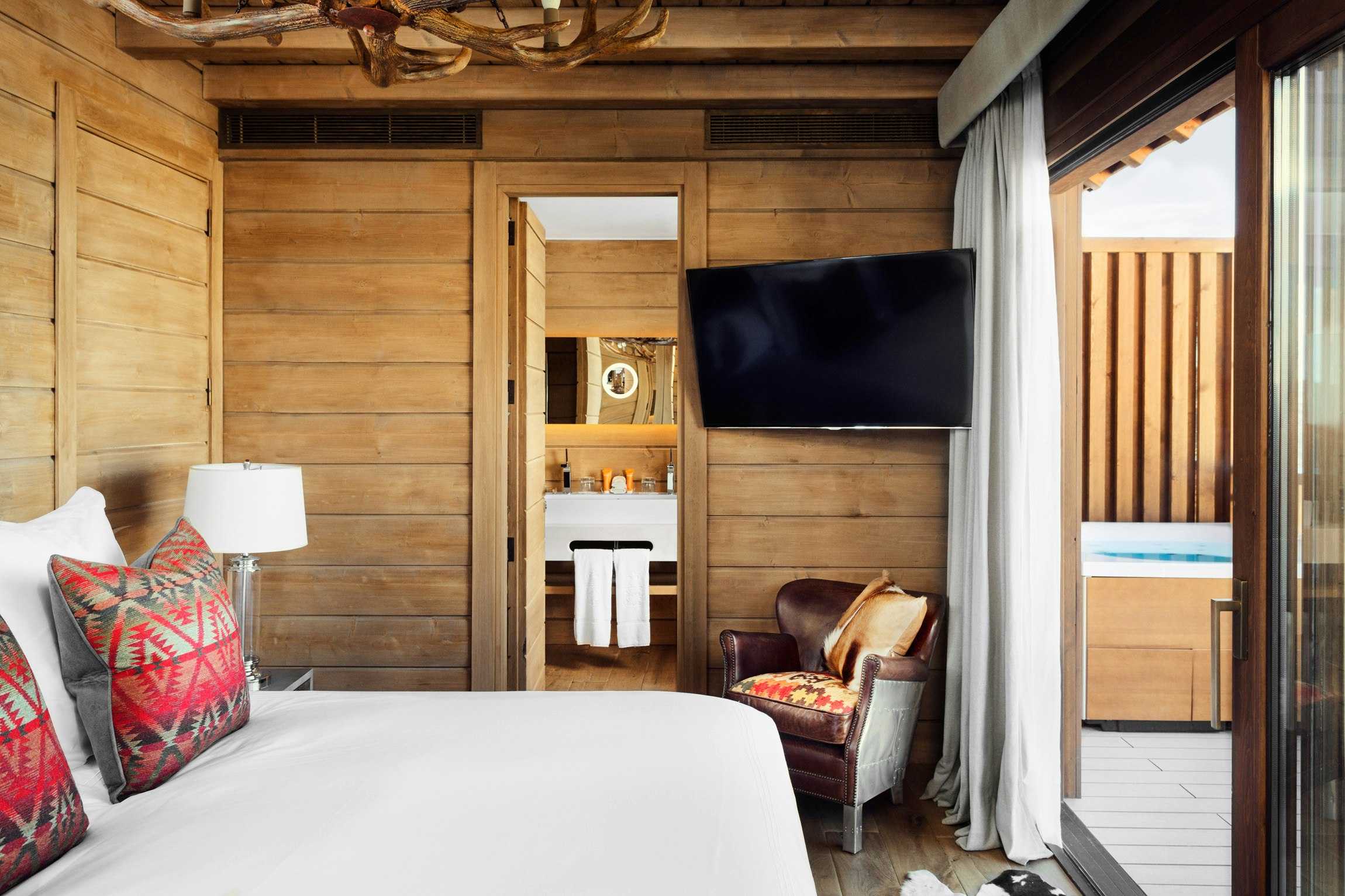 Premium, Lodge, Hot Tub
