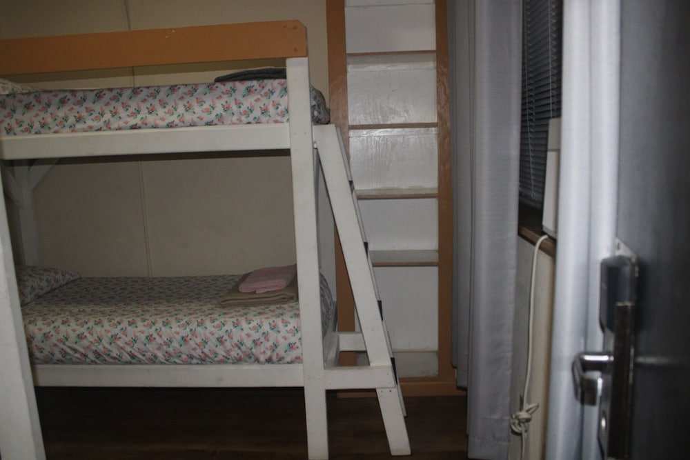 Hoosville Hostel 35/66