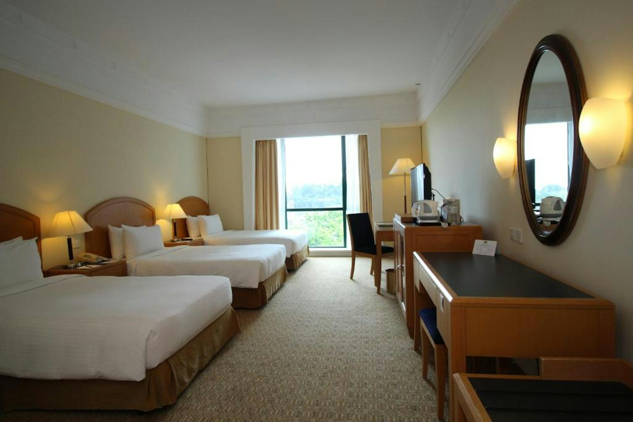 Royale Chulan Seremban 4/12