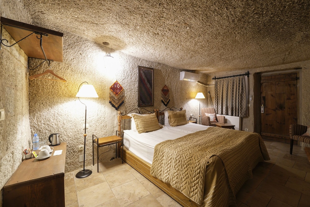 Tekkaya Cave Hotel 4/50