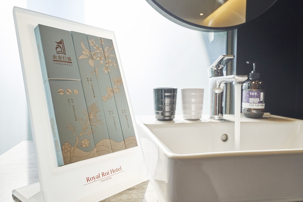 Royal Roi Hotel 50/50