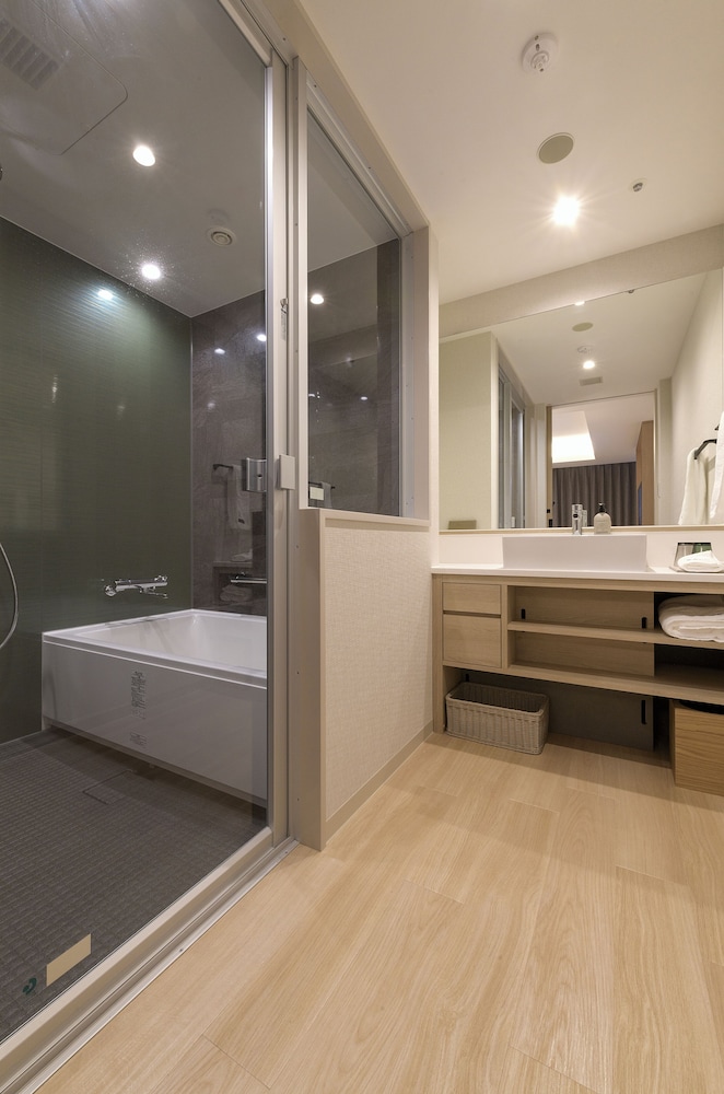 ReLabo Medical Spa & Stay 4/50
