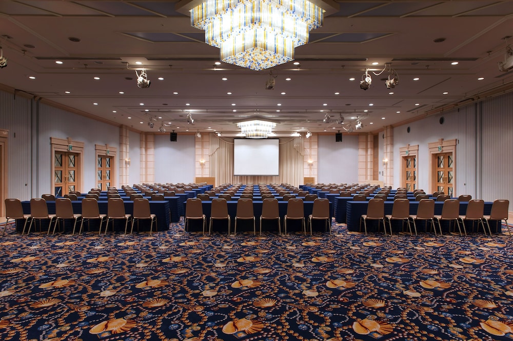 Kamakura Park Hotel 53/57