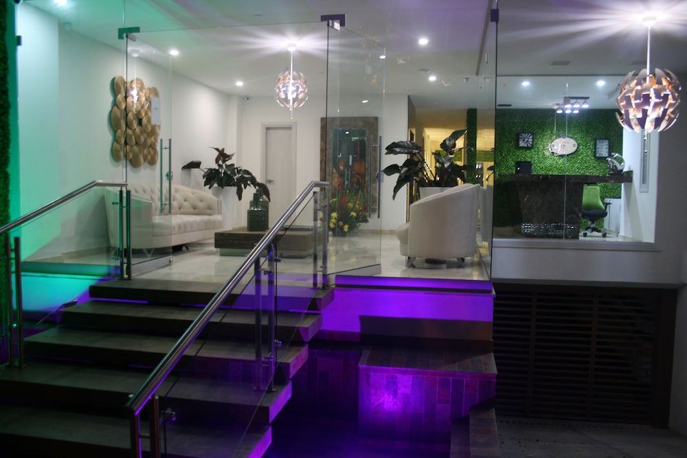 Hotel Madeiro 46/64