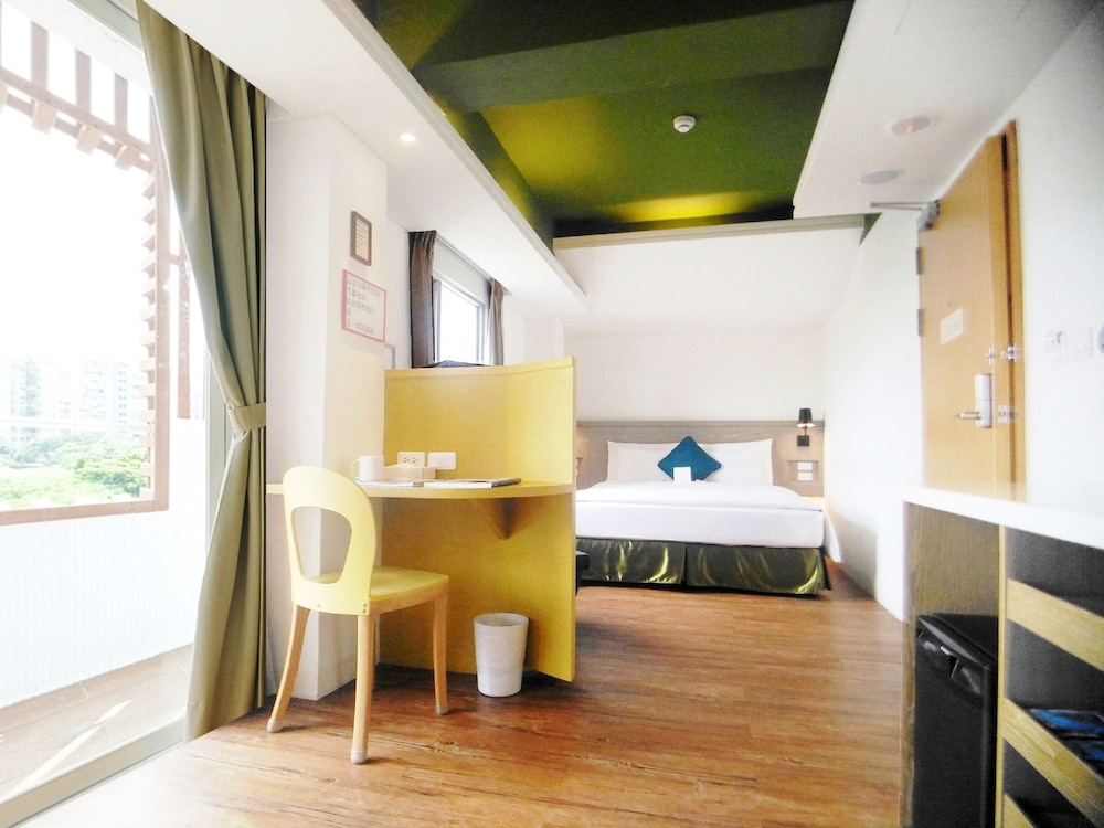 JIA JIA PAPERSUN APARTMENT 62/69