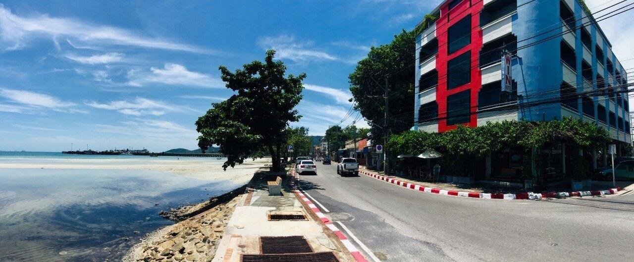 Win Hotel 39/40
