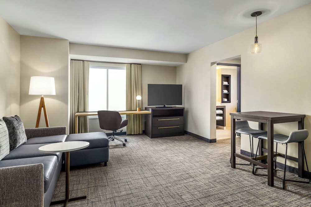 Residence Inn By Marriott Richmond Airport 10/36
