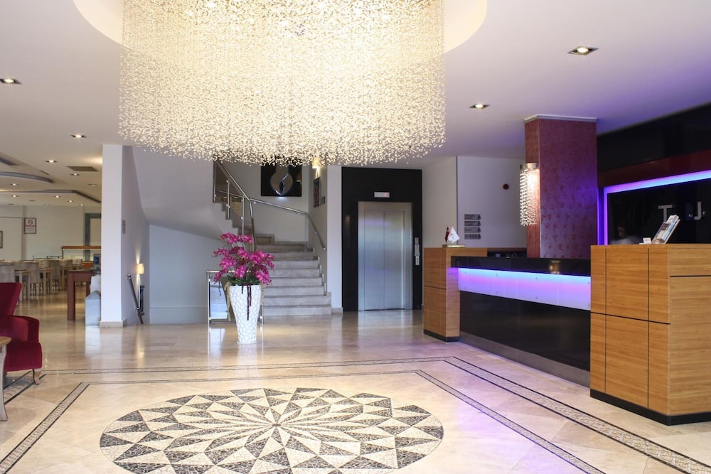 Tuna Hotel Mugla 7/30