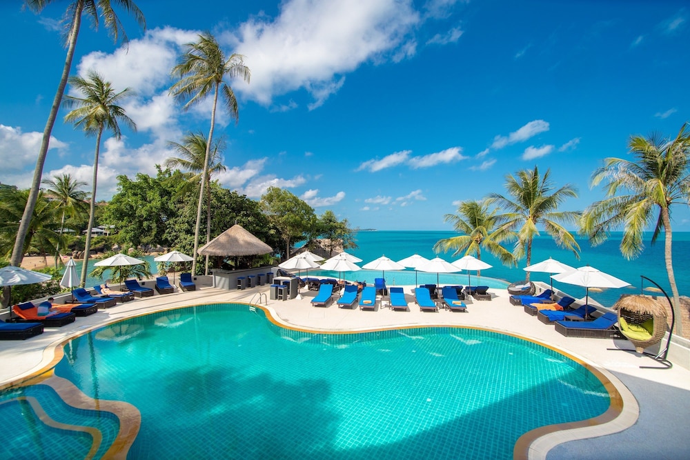 Coral Cliff Beach Resort 54/70