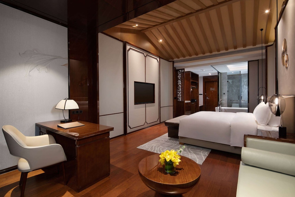 Wyndham Xinyi Lotus Lake 30/49