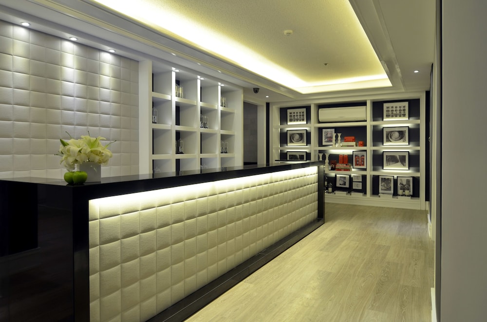 Azumi Boutique Hotel 9/73