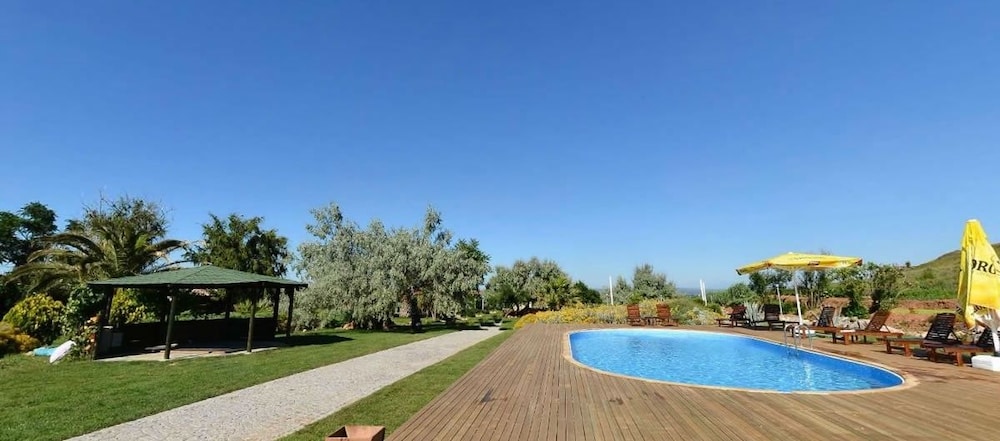 Ataol Beach & Bungalows 34/40