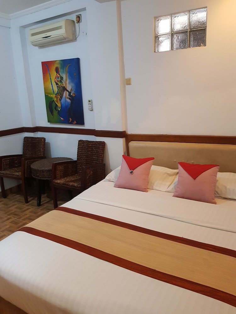 New Bali Indah Hotel Bandung 17/31