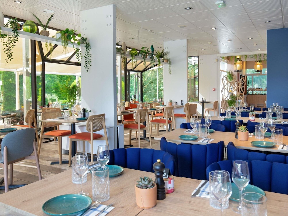Hotel Novotel Aix En Provence Pont De L'arc Fenouilleres 48/76