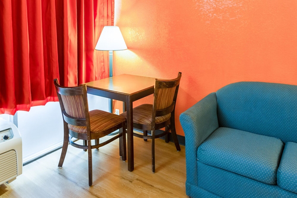 Motel6 Groton, CT 26/41