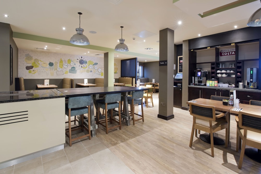 Premier Inn London Tottenham Hale Hotel 33/46