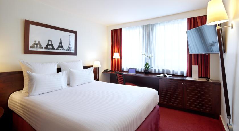 Superior, Queen Bed